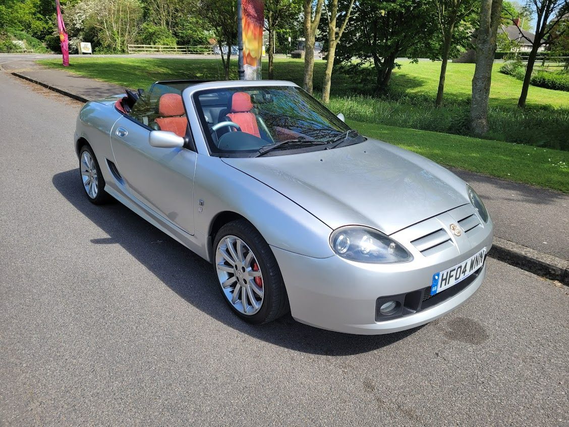 2004 MG MGTF